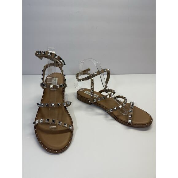 Steve Madden Travel Rock Stud Sandals Women’s 8M Tan Gladiator Flat Chic - Picture 1 of 5